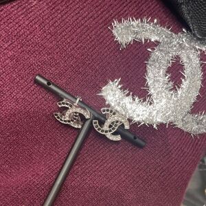 Like new Chanel earrings 22A